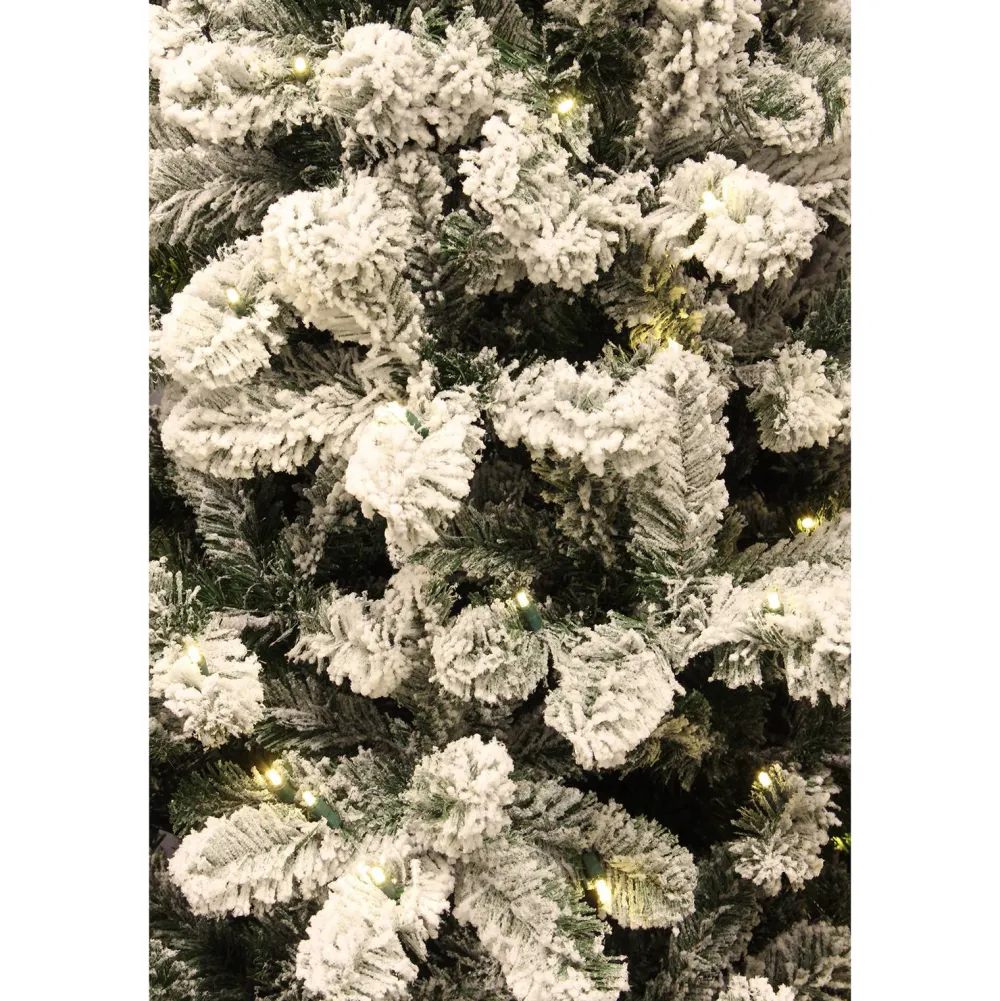 Best Black Box Trees Verlichte Kerstboom Millington (H155 X O86 Cm)
