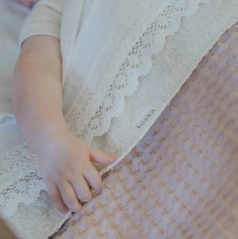 Cheap Koeka Crochet Baby Ledikantlaken 110X140Cm Milky