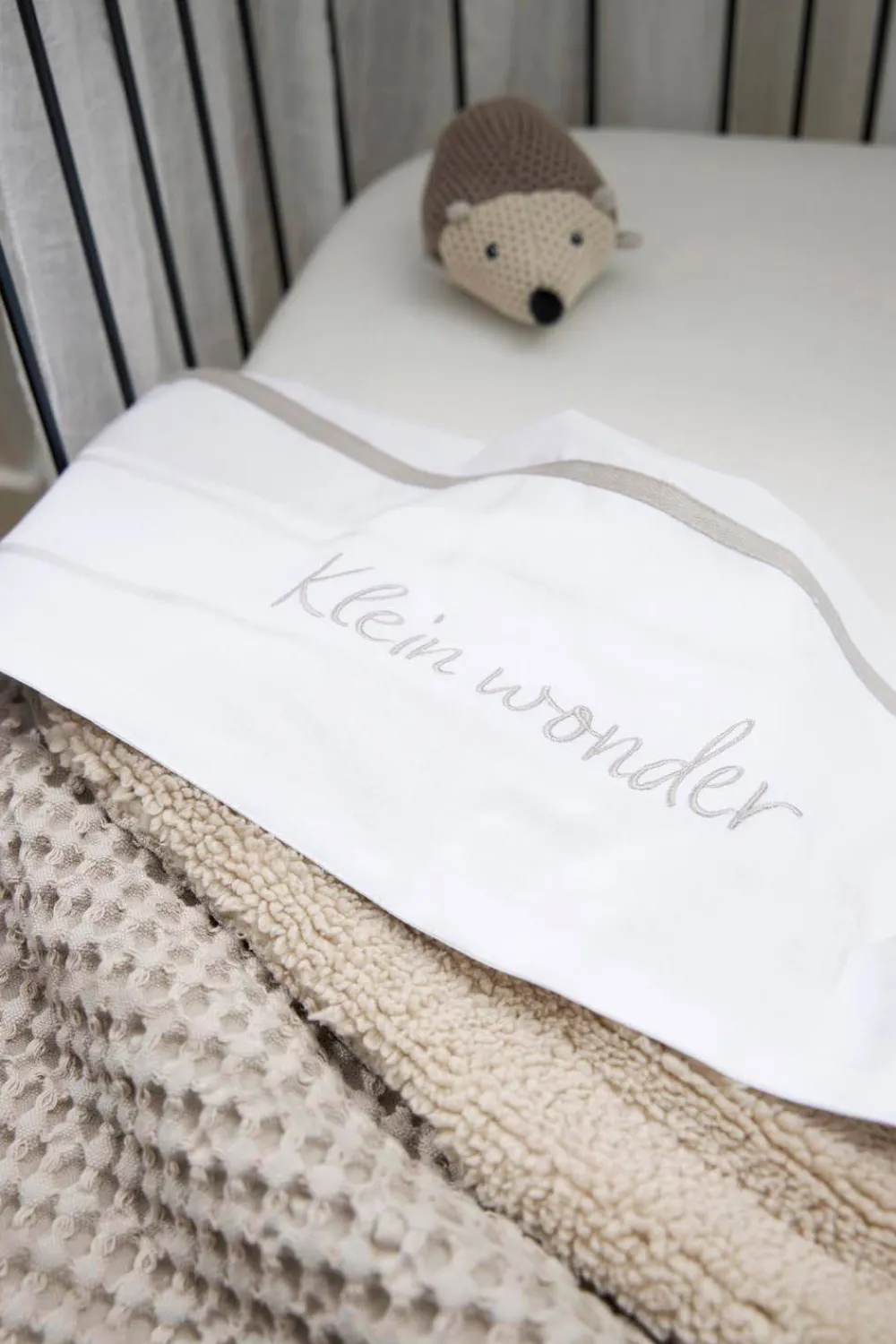 Best Sale Meyco Baby Wieglaken 'Klein Wonder' Greige