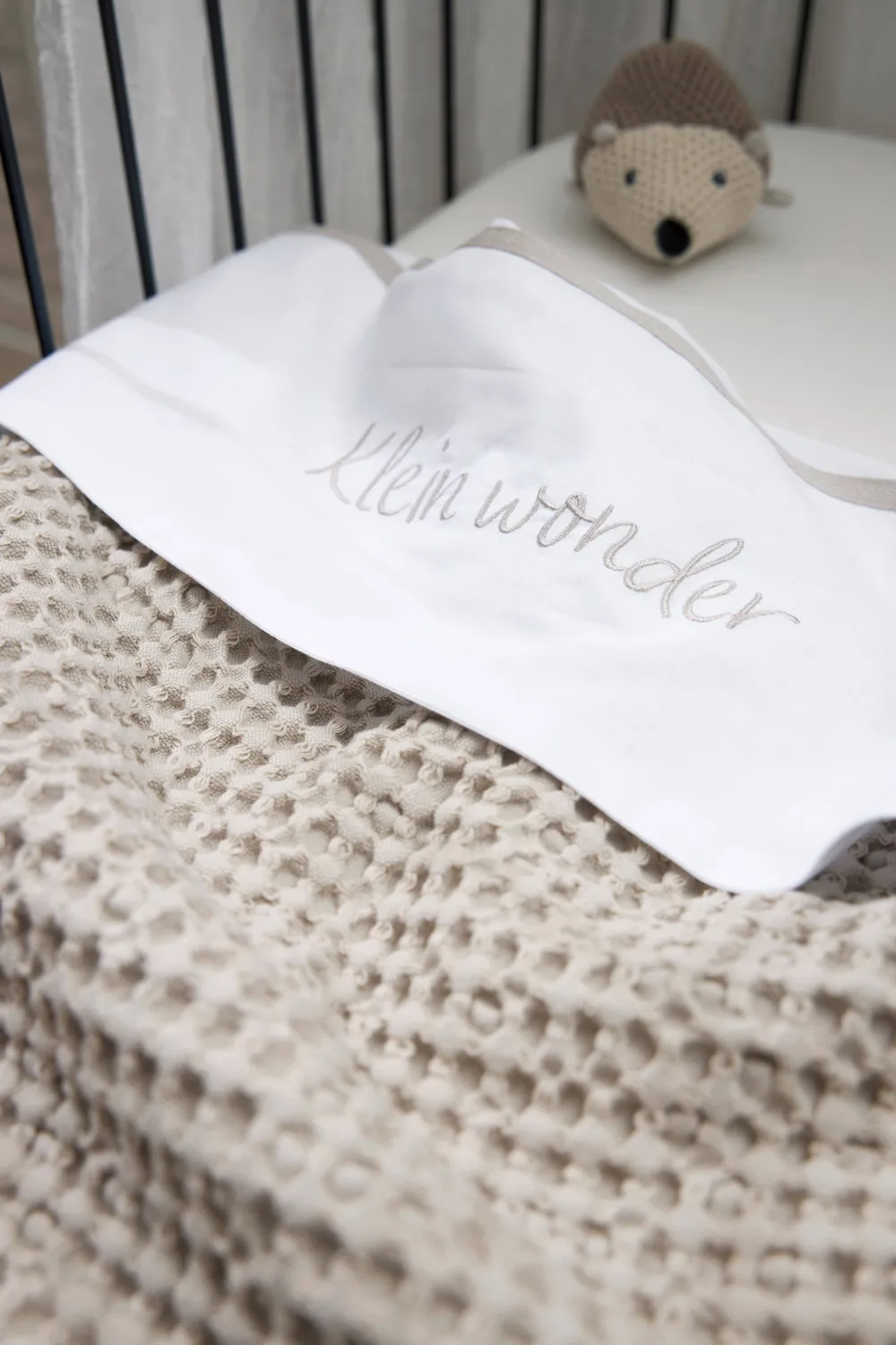 Best Sale Meyco Baby Wieglaken 'Klein Wonder' Greige