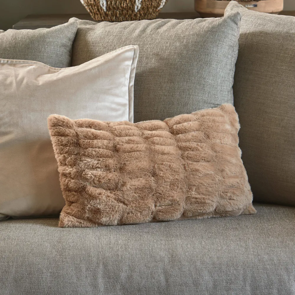 Sale Riviera Maison Sierkussenhoes Belfort Faux Fur (30X50 Cm)