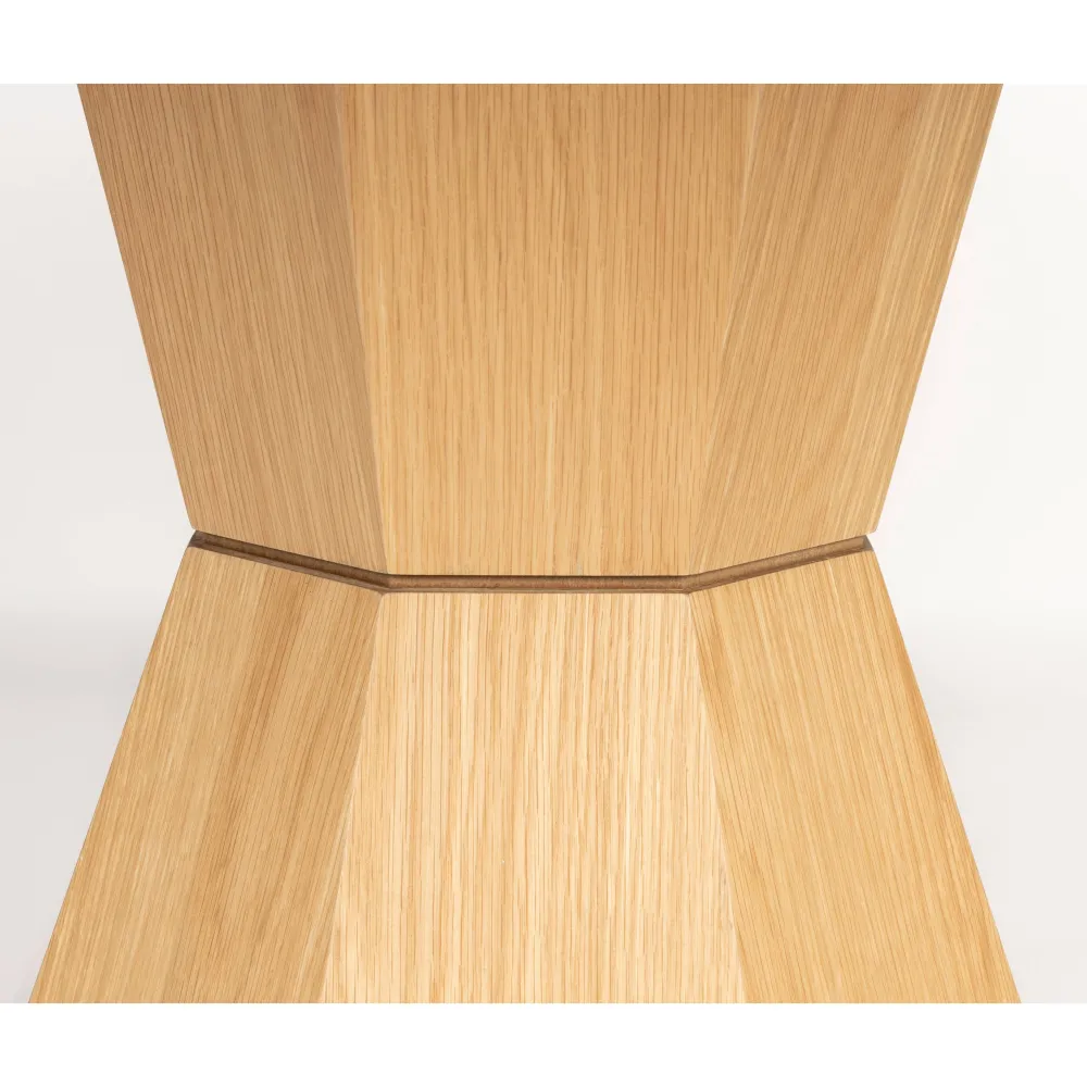 New Zuiver Eettafel Lotus